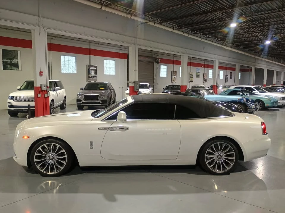 2018 Rolls-Royce Dawn - Image 2 of 20