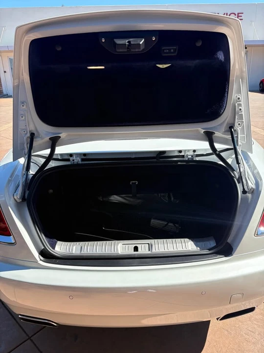 2018 Rolls-Royce Dawn - Image 8 of 17