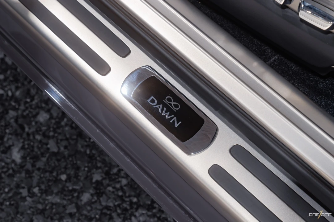 2018 Rolls-Royce Dawn Black Badge - Image 16 of 21