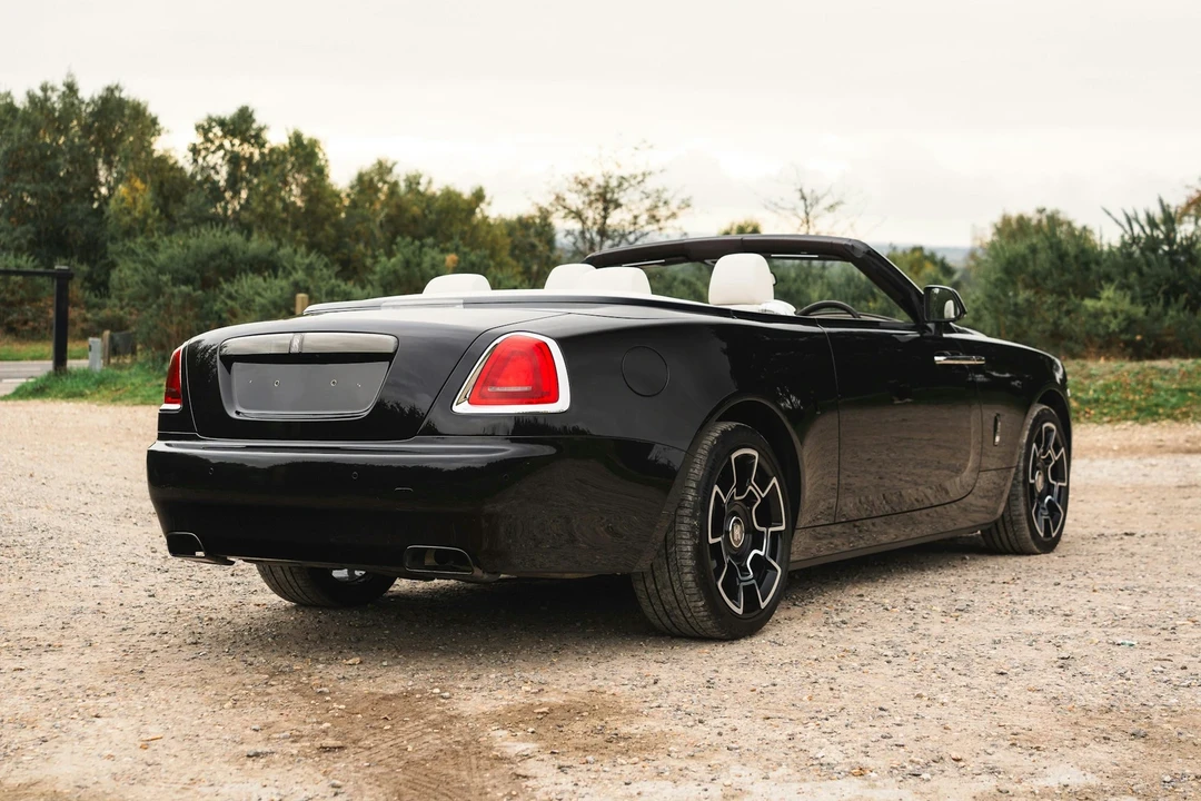 2018 Rolls-Royce Dawn Black Badge - Image 13 of 21
