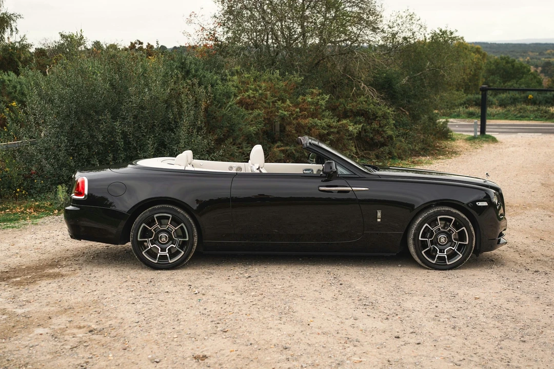 2018 Rolls-Royce Dawn Black Badge - Image 12 of 21