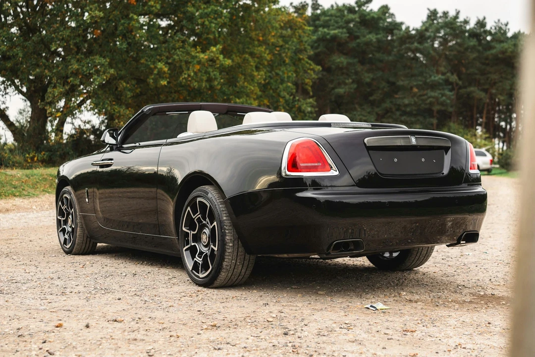 2018 Rolls-Royce Dawn Black Badge - Image 15 of 21