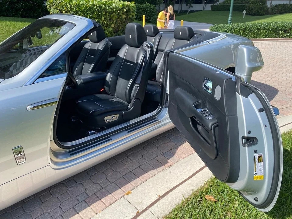 2018 Rolls-Royce Dawn - Image 8 of 12