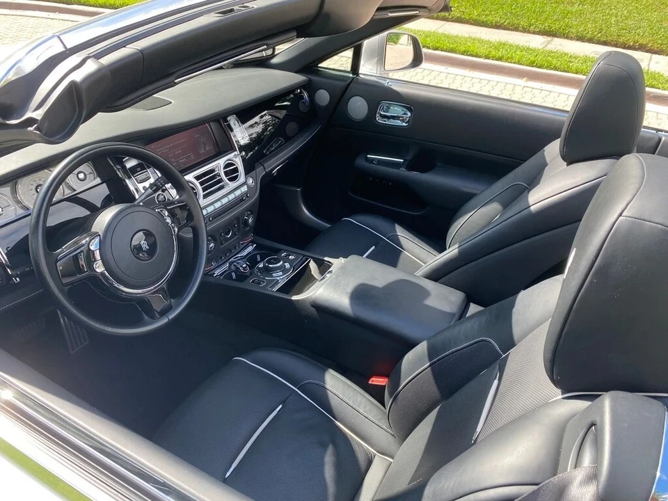 2018 Rolls-Royce Dawn - Image 10 of 12