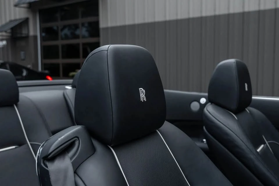 2018 Rolls-Royce Dawn - Image 17 of 18