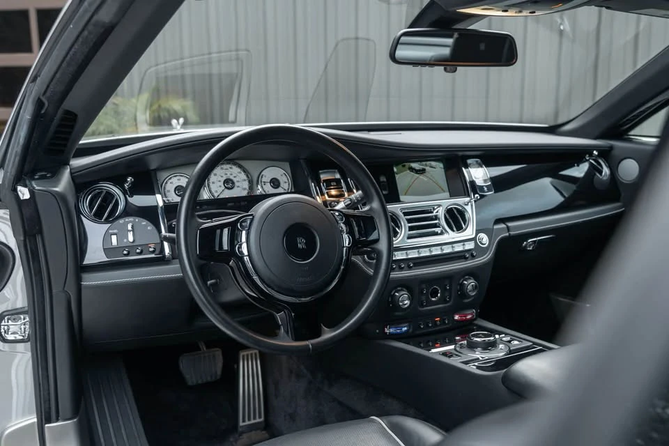 2018 Rolls-Royce Dawn - Image 11 of 18
