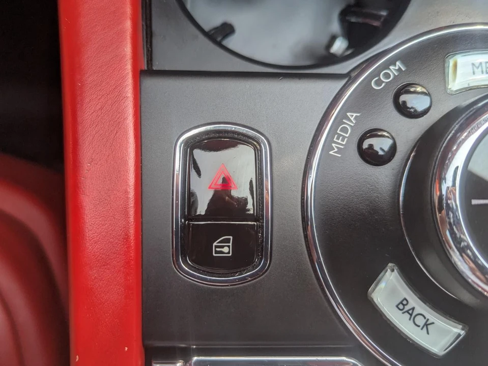 2018 Rolls-Royce Dawn - Image 29 of 31