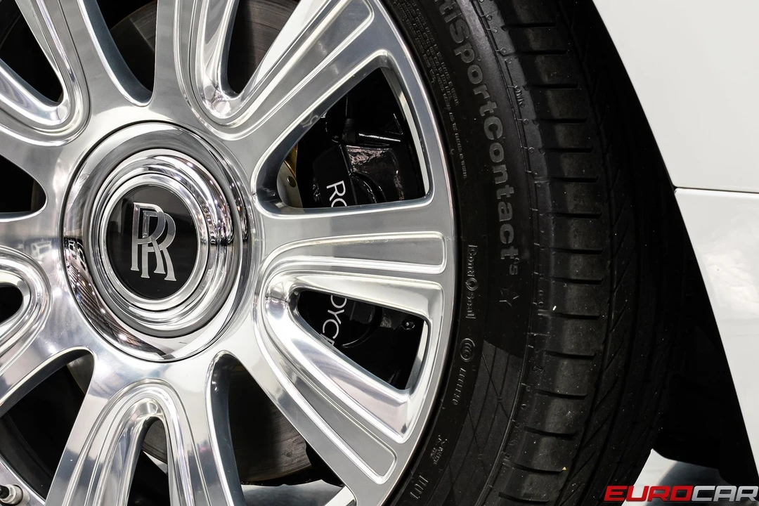 2018 Rolls-Royce Dawn - Image 25 of 31