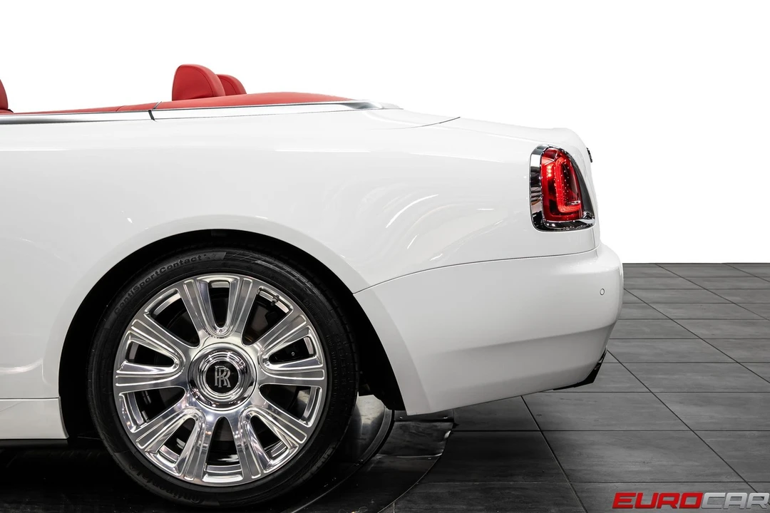 2018 Rolls-Royce Dawn - Image 19 of 31