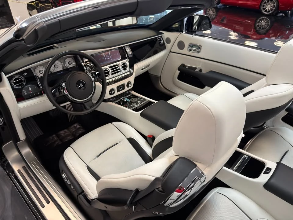 2018 Rolls-Royce Dawn - Image 6 of 9