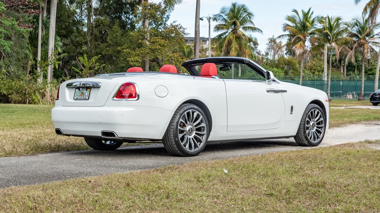 2018 Rolls-Royce Dawn - Image 4 of 31