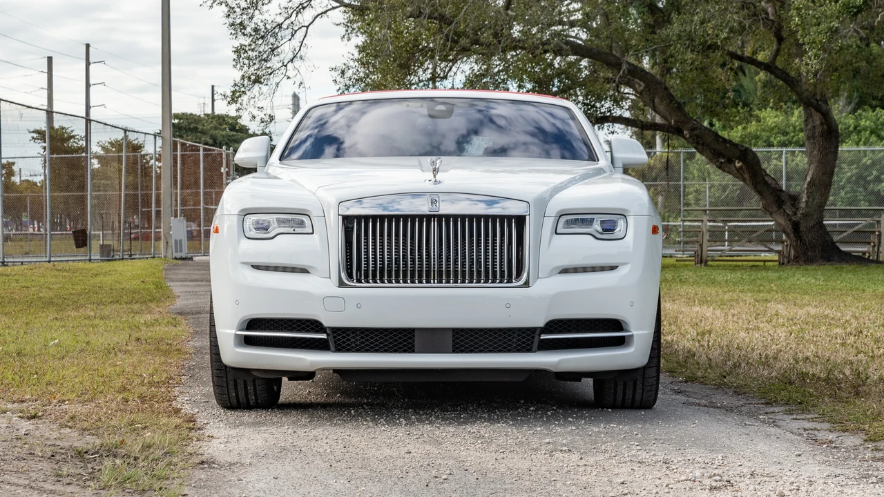 2018 Rolls-Royce Dawn - Image 10 of 31