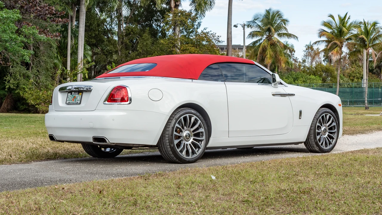 2018 Rolls-Royce Dawn - Image 13 of 31