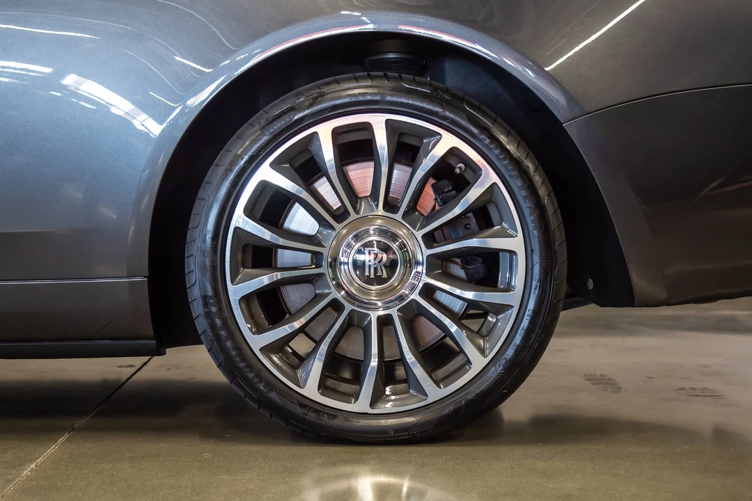 2018 Rolls-Royce Dawn - Image 23 of 31