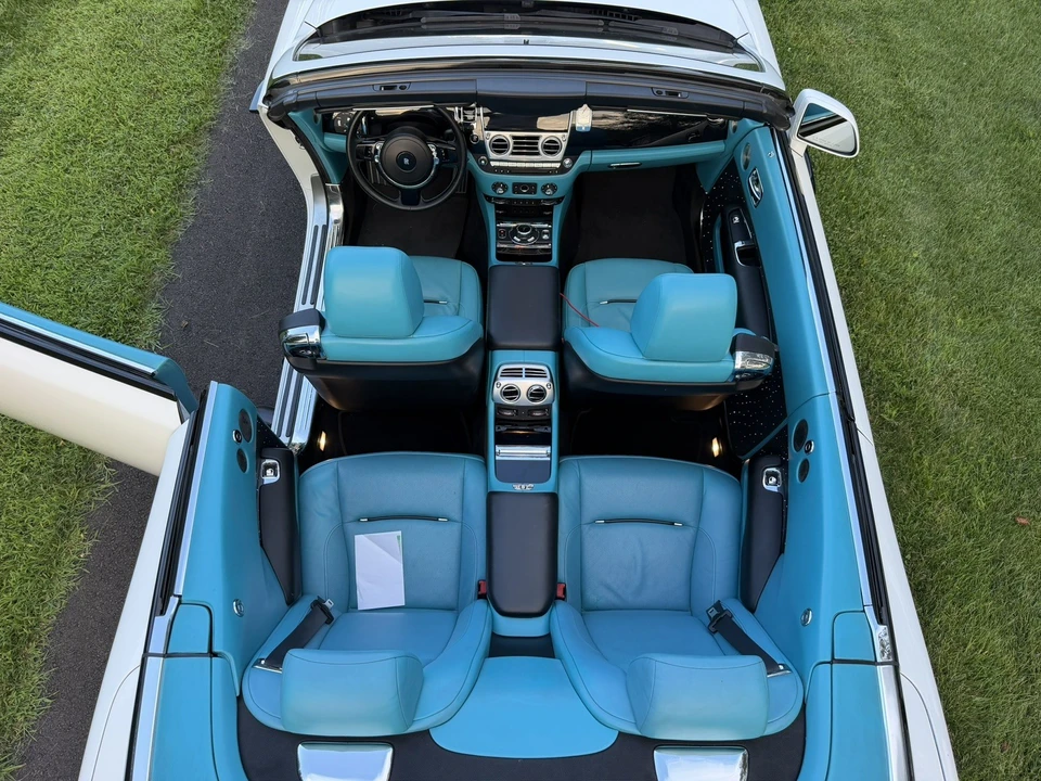 2018 Rolls-Royce Dawn - Image 26 of 27