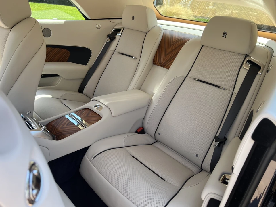 2018 Rolls-Royce Dawn - Image 25 of 31