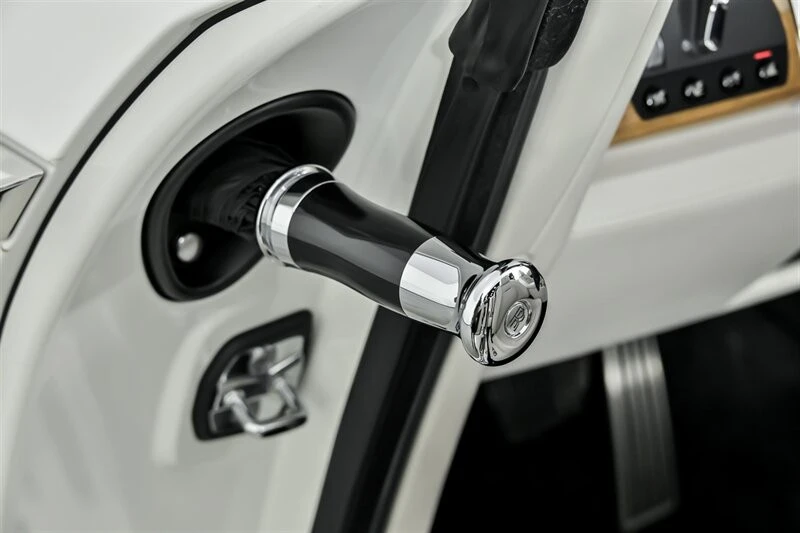 2018 Rolls-Royce Dawn - Image 19 of 21