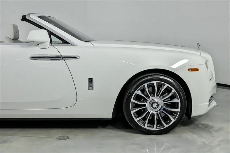2018 Rolls-Royce Dawn - Image 15 of 21