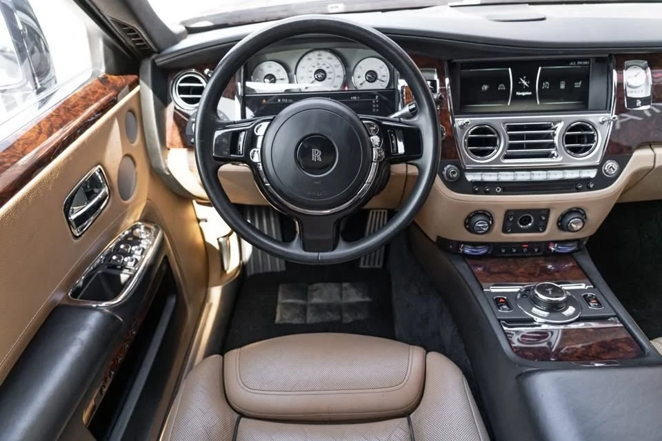 2018 Rolls-Royce Ghost 1st Gen - Image 11 of 20