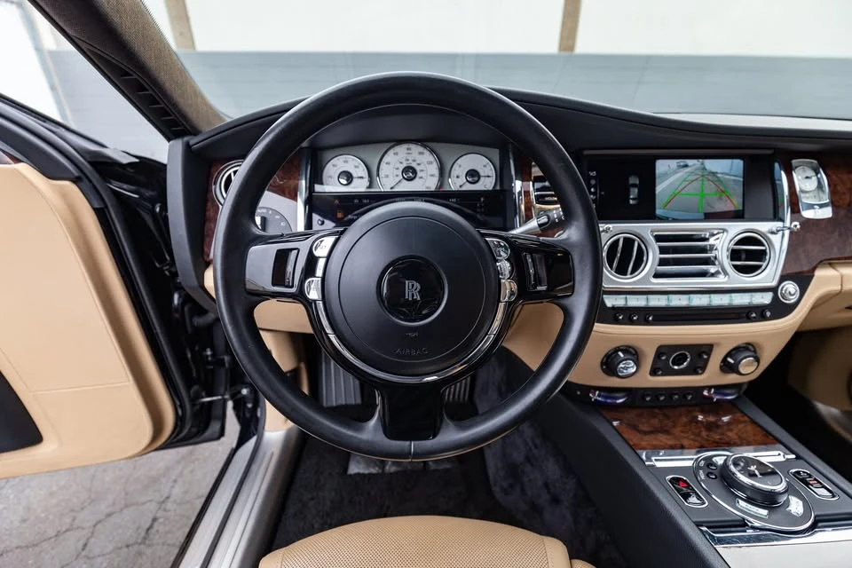 2018 Rolls-Royce Ghost 1st Gen - Image 13 of 18