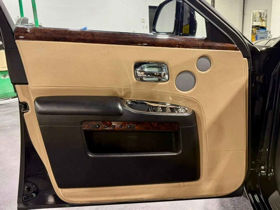 2018 Rolls-Royce Ghost 1st Gen - Image 11 of 12