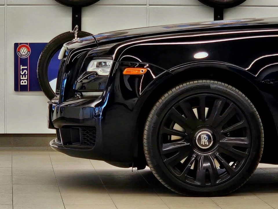2018 Rolls-Royce Ghost 1st Gen - Image 5 of 16