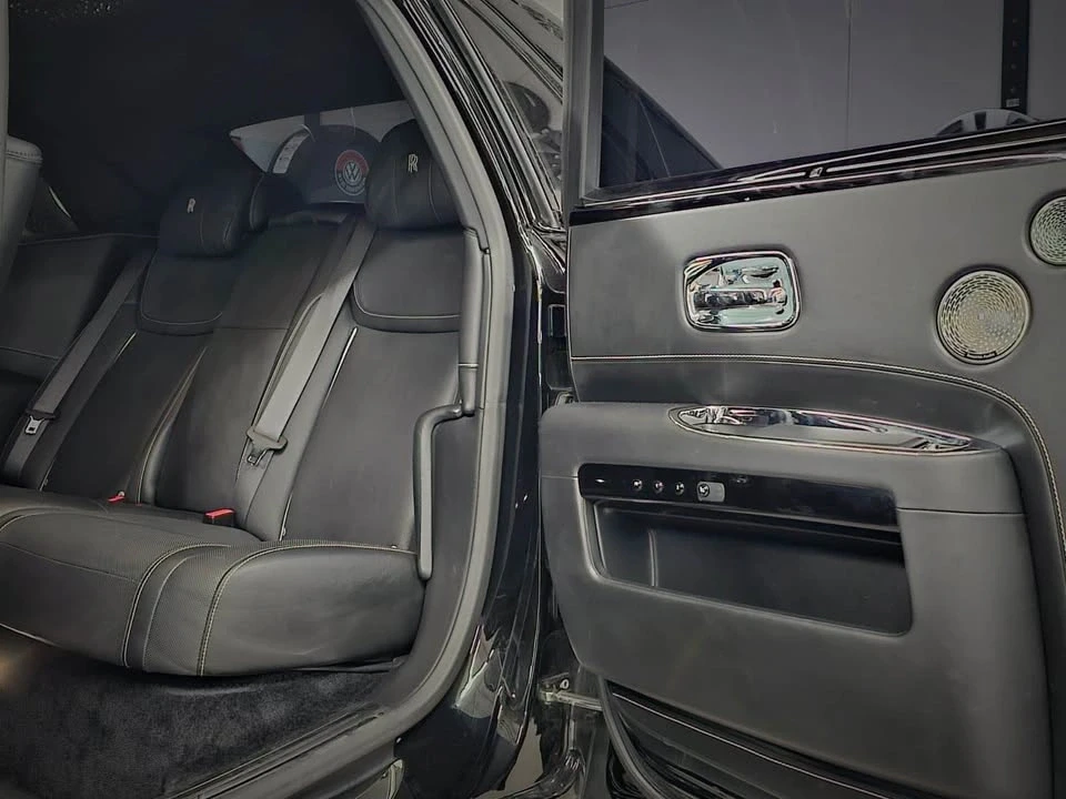 2018 Rolls-Royce Ghost 1st Gen - Image 12 of 16