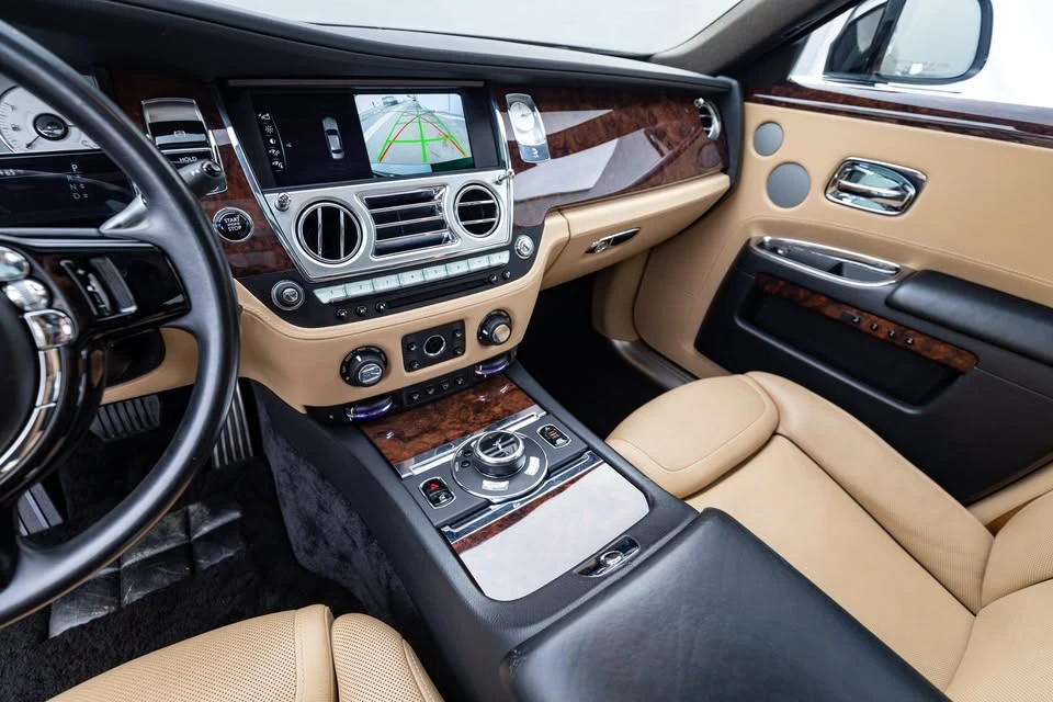 2018 Rolls-Royce Ghost 1st Gen - Image 14 of 18