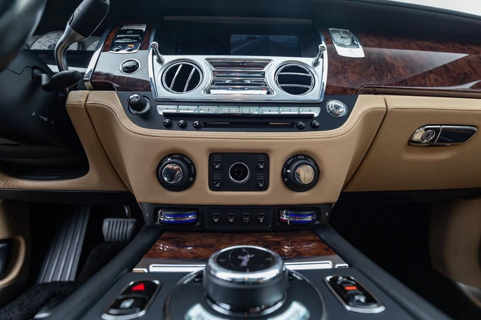 2018 Rolls-Royce Ghost 1st Gen - Image 16 of 18
