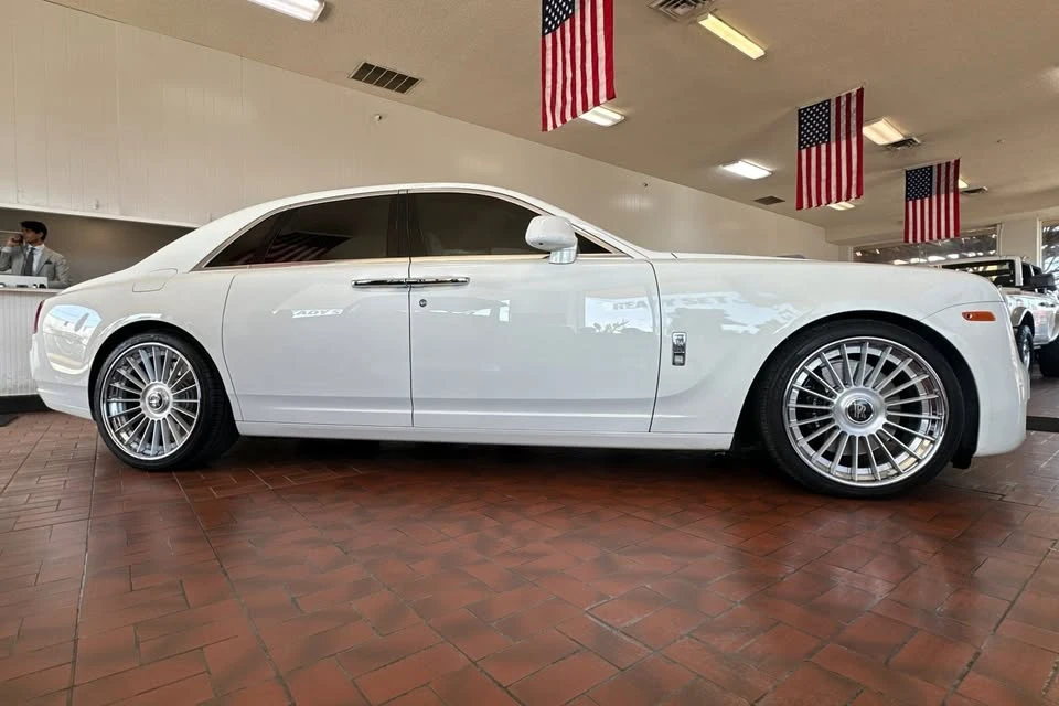 2018 Rolls-Royce Ghost 1st Gen - Image 3 of 19