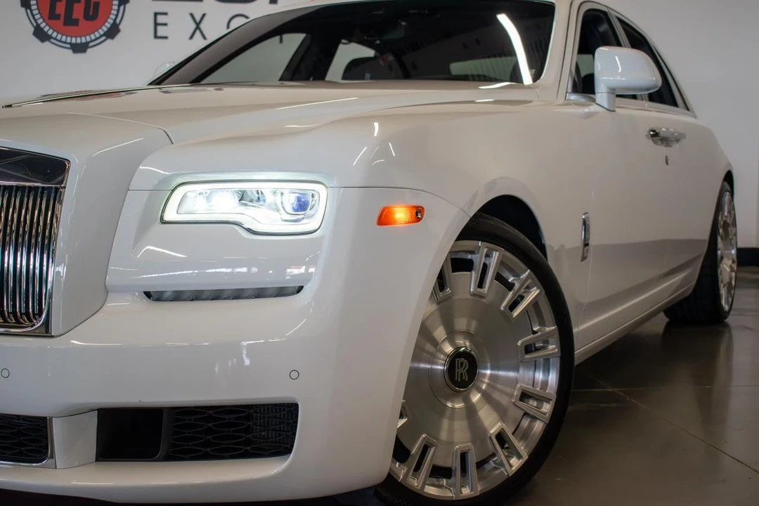 2018 Rolls-Royce Ghost 1st Gen - Image 16 of 21