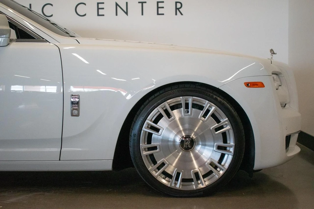 2018 Rolls-Royce Ghost 1st Gen - Image 4 of 21