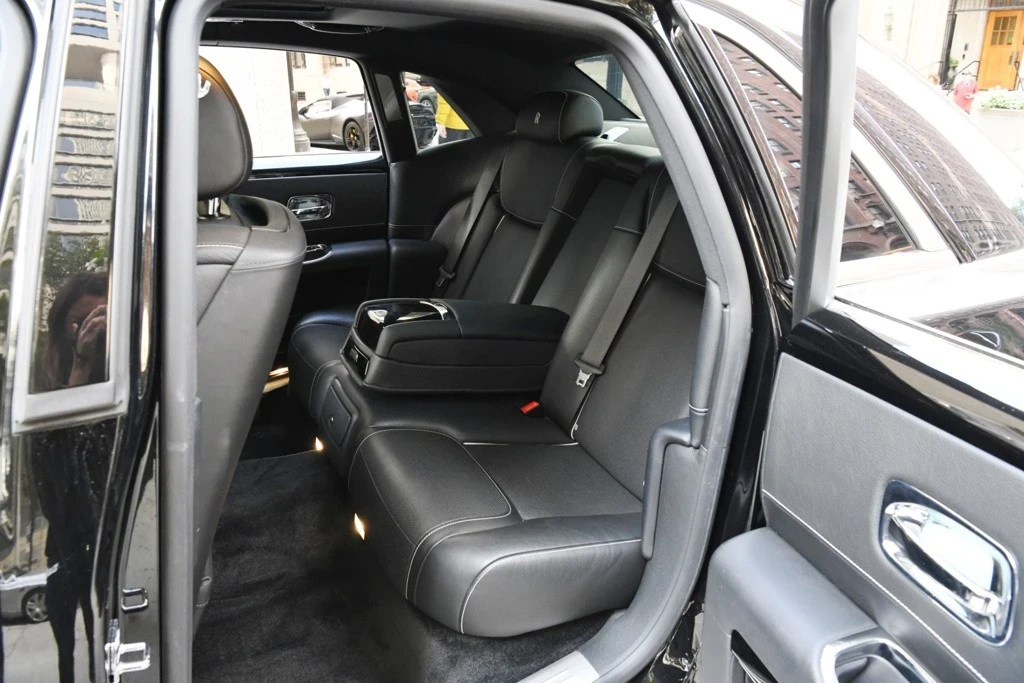2018 Rolls-Royce Ghost 1st Gen - Image 11 of 12