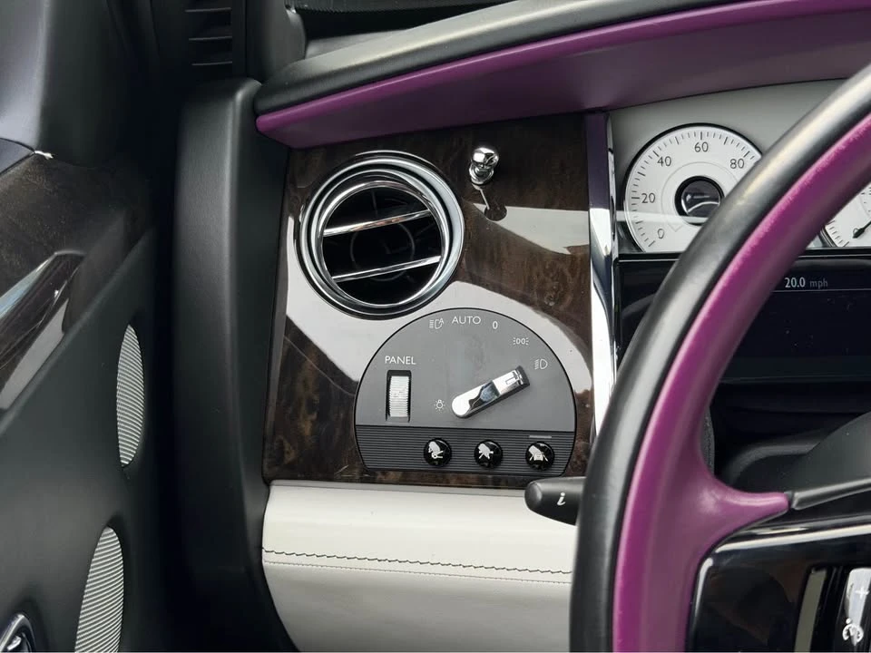 2018 Rolls-Royce Ghost 1st Gen - Image 17 of 20