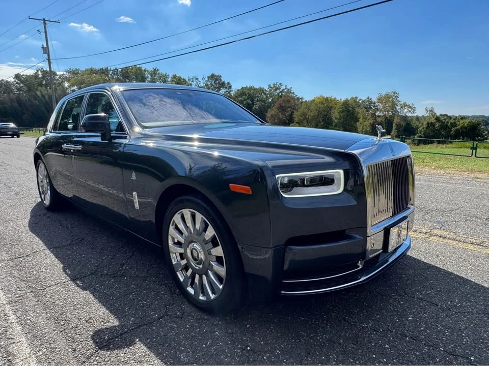 2018 Rolls-Royce Phantom VIII - Image 4 of 16