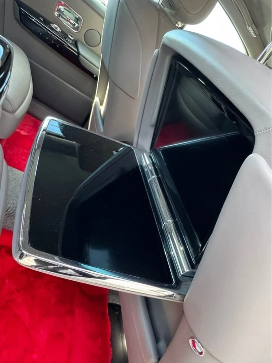 2018 Rolls-Royce Phantom VIII - Image 15 of 16