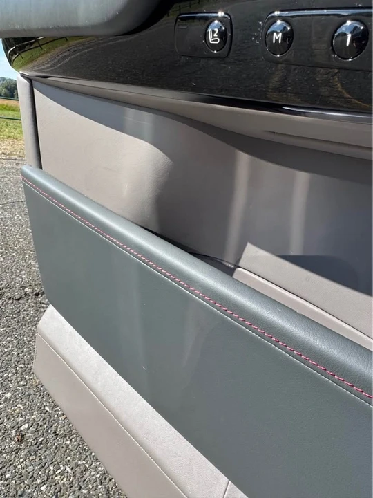 2018 Rolls-Royce Phantom VIII - Image 14 of 16
