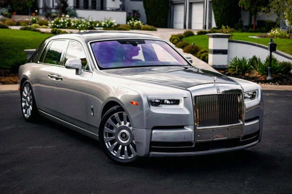 2018 Rolls-Royce Phantom VIII - Image 8 of 19