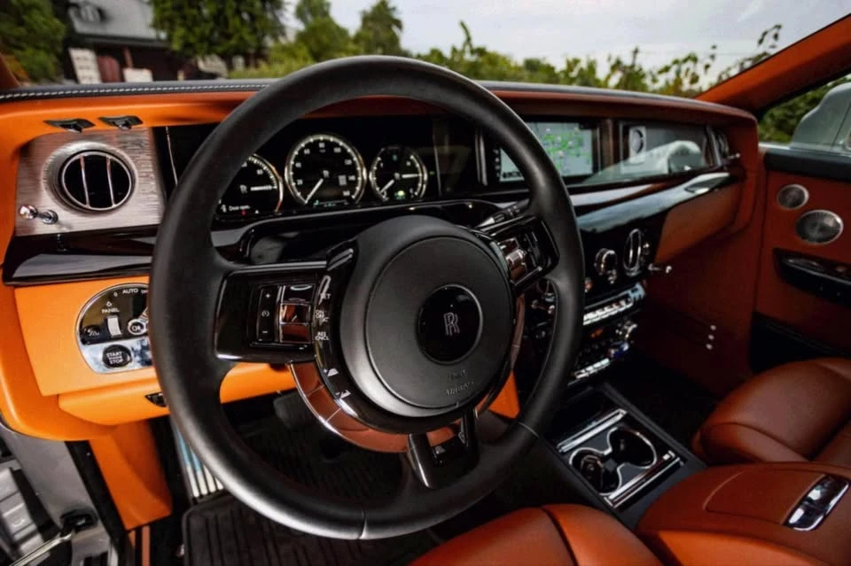 2018 Rolls-Royce Phantom VIII - Image 18 of 19