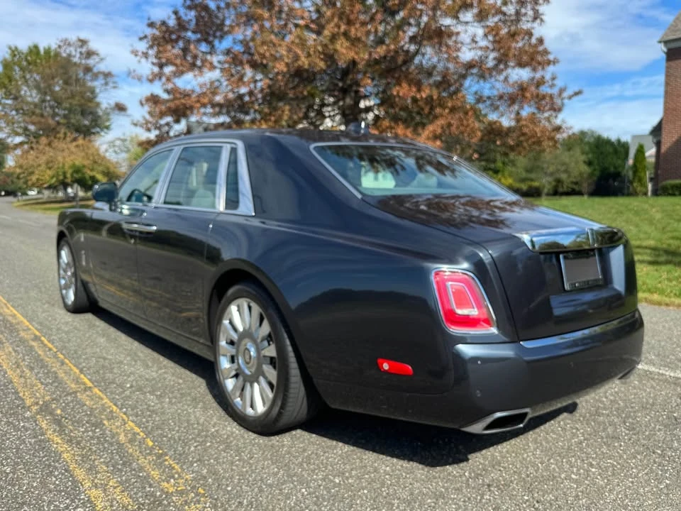 2018 Rolls-Royce Phantom VIII - Image 3 of 19