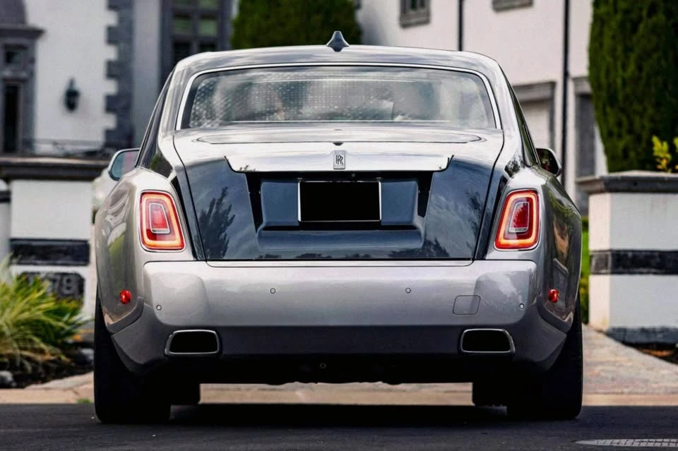 2018 Rolls-Royce Phantom VIII - Image 5 of 19