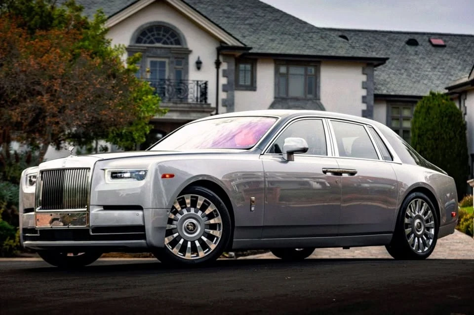 2018 Rolls-Royce Phantom VIII - Image 2 of 19