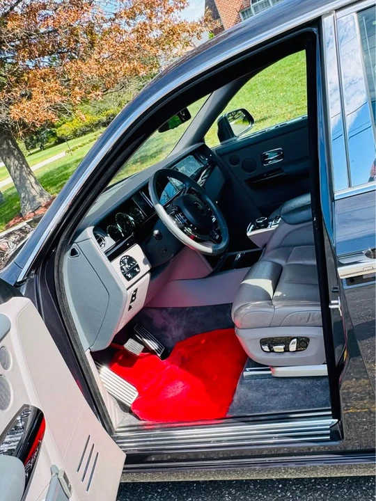 2018 Rolls-Royce Phantom VIII - Image 8 of 19