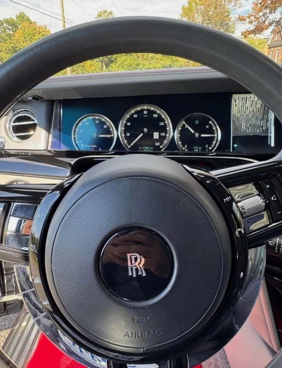 2018 Rolls-Royce Phantom VIII - Image 6 of 16