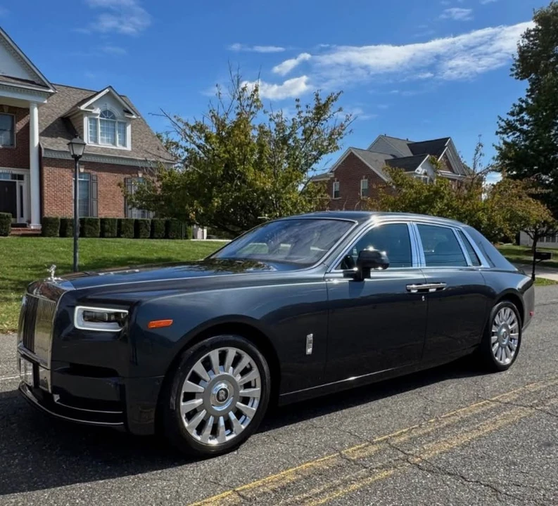 2018 Rolls-Royce Phantom VIII - Image 3 of 16