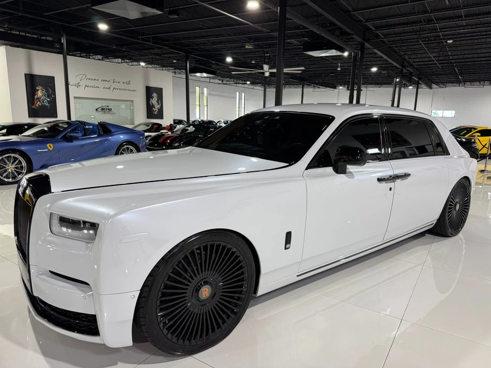 2018 Rolls-Royce Phantom VIII - Image 3 of 12