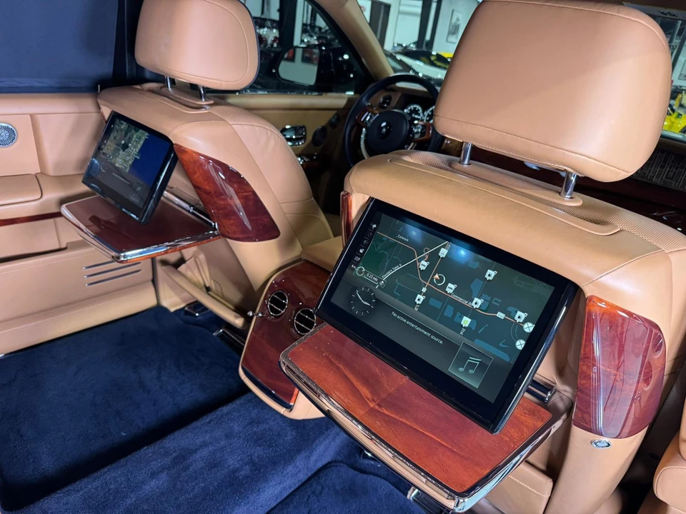 2018 Rolls-Royce Phantom VIII - Image 16 of 21