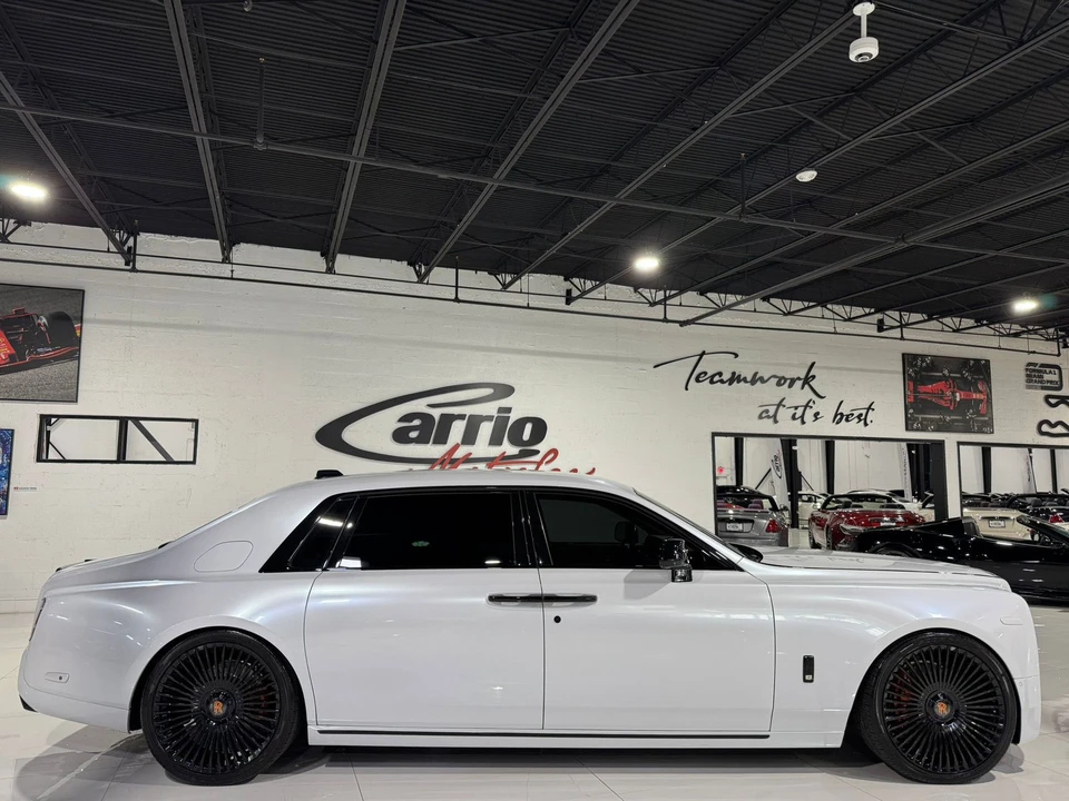 2018 Rolls-Royce Phantom VIII - Image 8 of 12