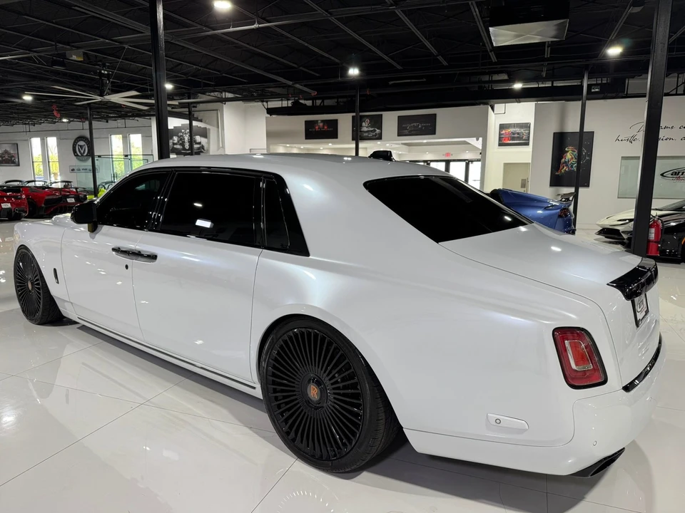 2018 Rolls-Royce Phantom VIII - Image 5 of 12