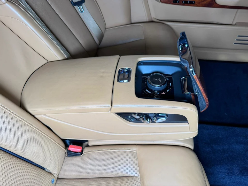 2018 Rolls-Royce Phantom VIII - Image 14 of 21